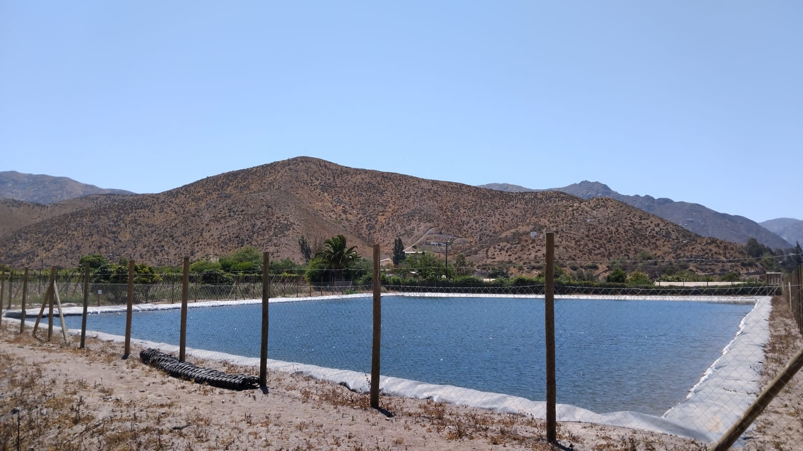 Tranque de agua